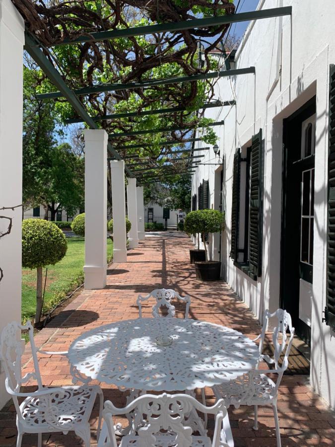 De Wingerd B & B Graaff-Reinet エクステリア 写真